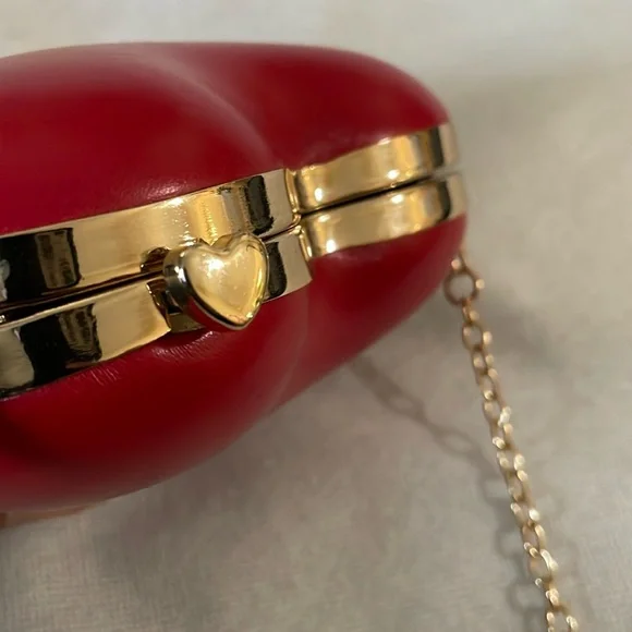 Heart emoji mini crossbody bag - Picture 5 of 12